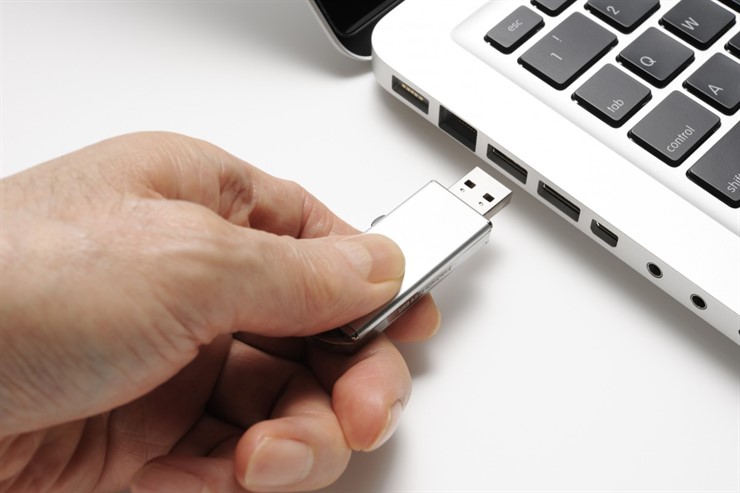 type of usb format for mac and pc